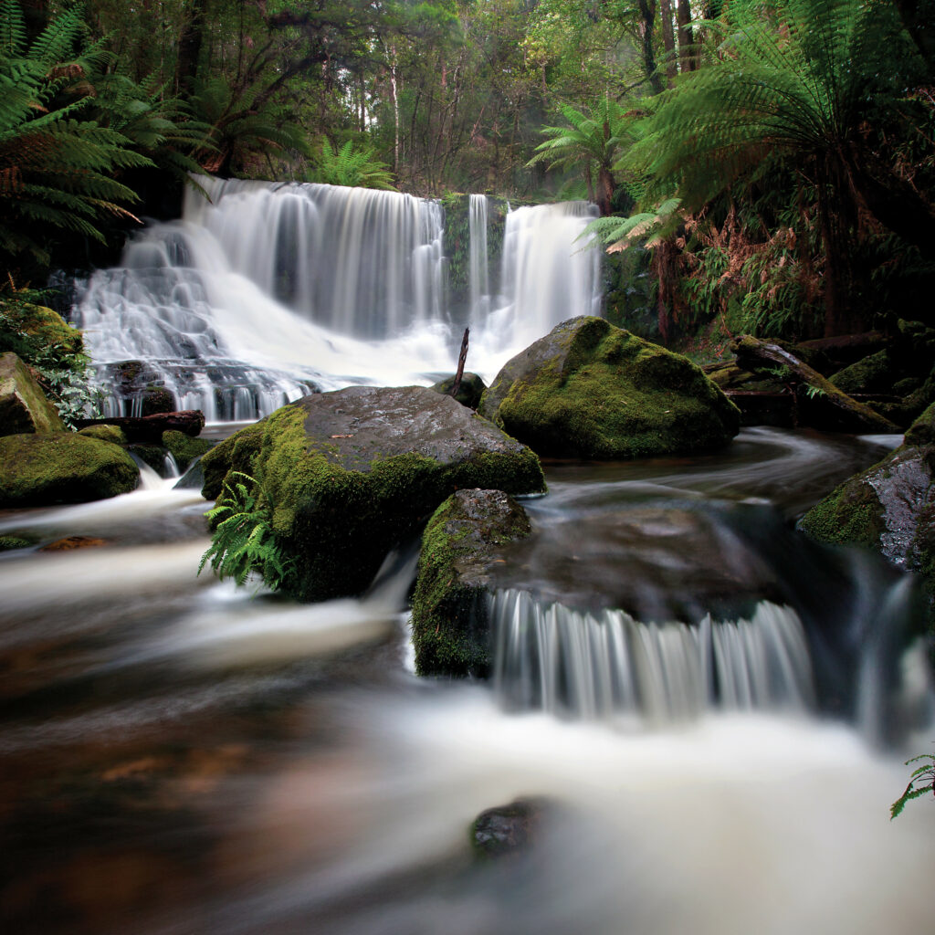 Horseshoe Falls. Image Credit: Tourism Tasmania & Lee Henley