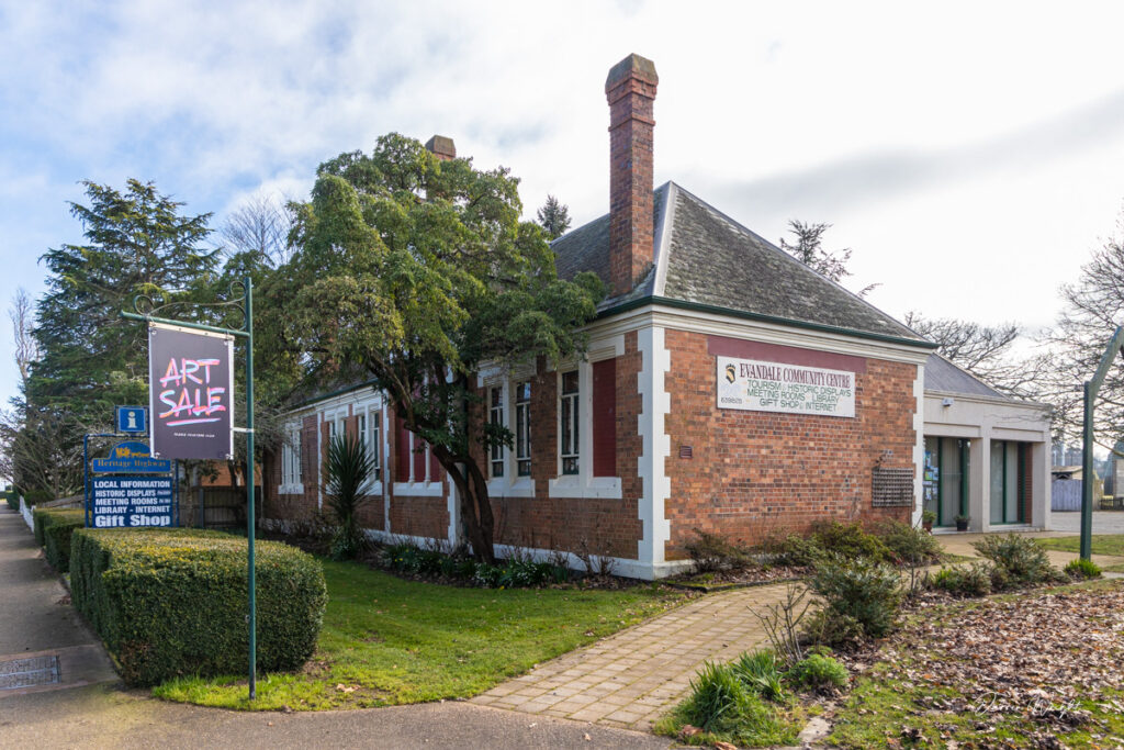 Evandale Tourism and Information Centre. Image Credit: Darren Wright