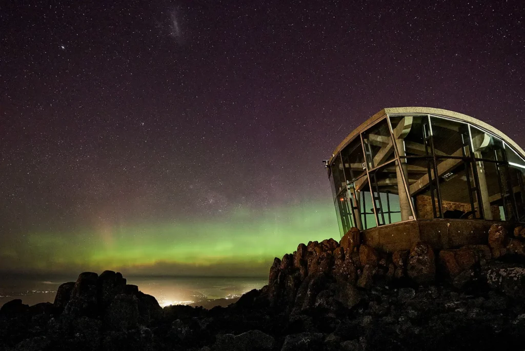 kunanyi/Mt Wellington Aurora. Image Credit: Pete Mellows